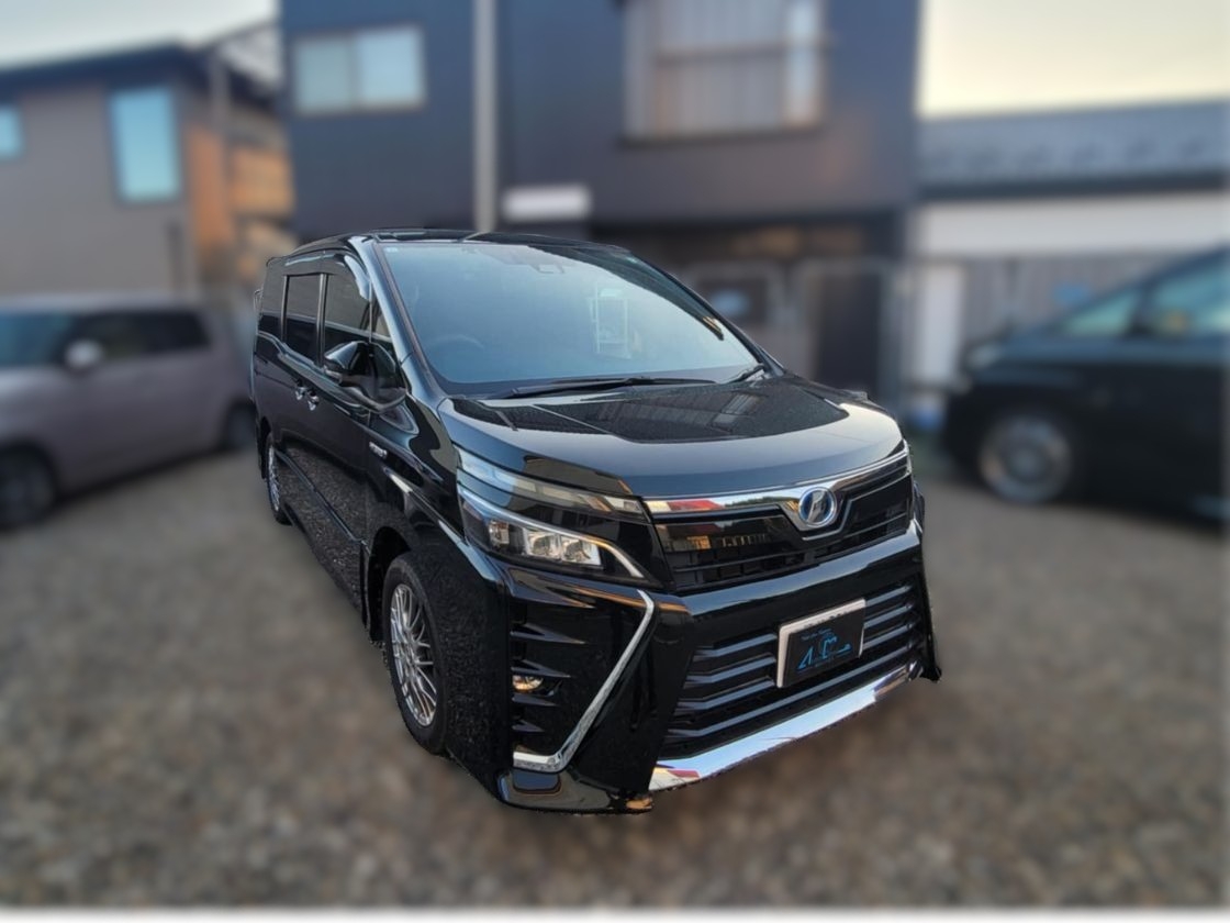 トヨタ ヴォクシーハイブリッド キラメキ