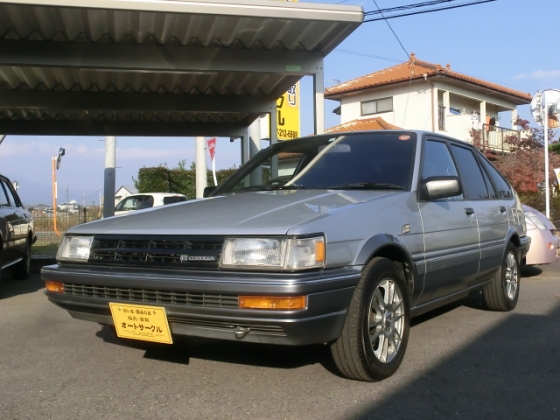 トヨタ カローラ 中古車なら格安中古車検索 オートサークル